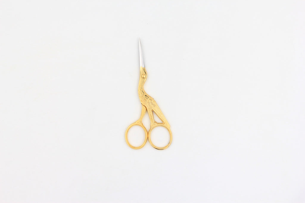 Professional Stork Cuticle Scissors – Precision 3.5” Gold-Plated Crane Embroidery Scissors for Nails, Hangnails & Cuticles – Ultra-Fine Curved Tip Stainless Steel Grooming Tool for Salon & Home Use