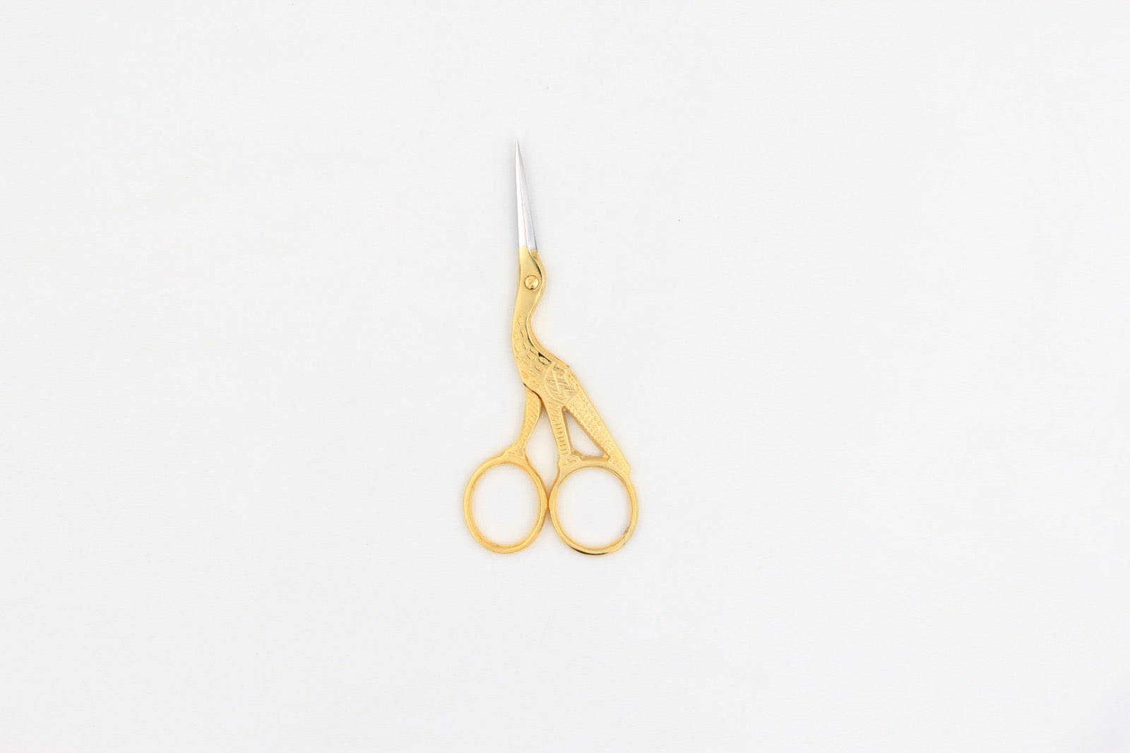 Professional Stork Cuticle Scissors – Precision 3.5” Gold-Plated Crane Embroidery Scissors for Nails, Hangnails & Cuticles – Ultra-Fine Curved Tip Stainless Steel Grooming Tool for Salon & Home Use