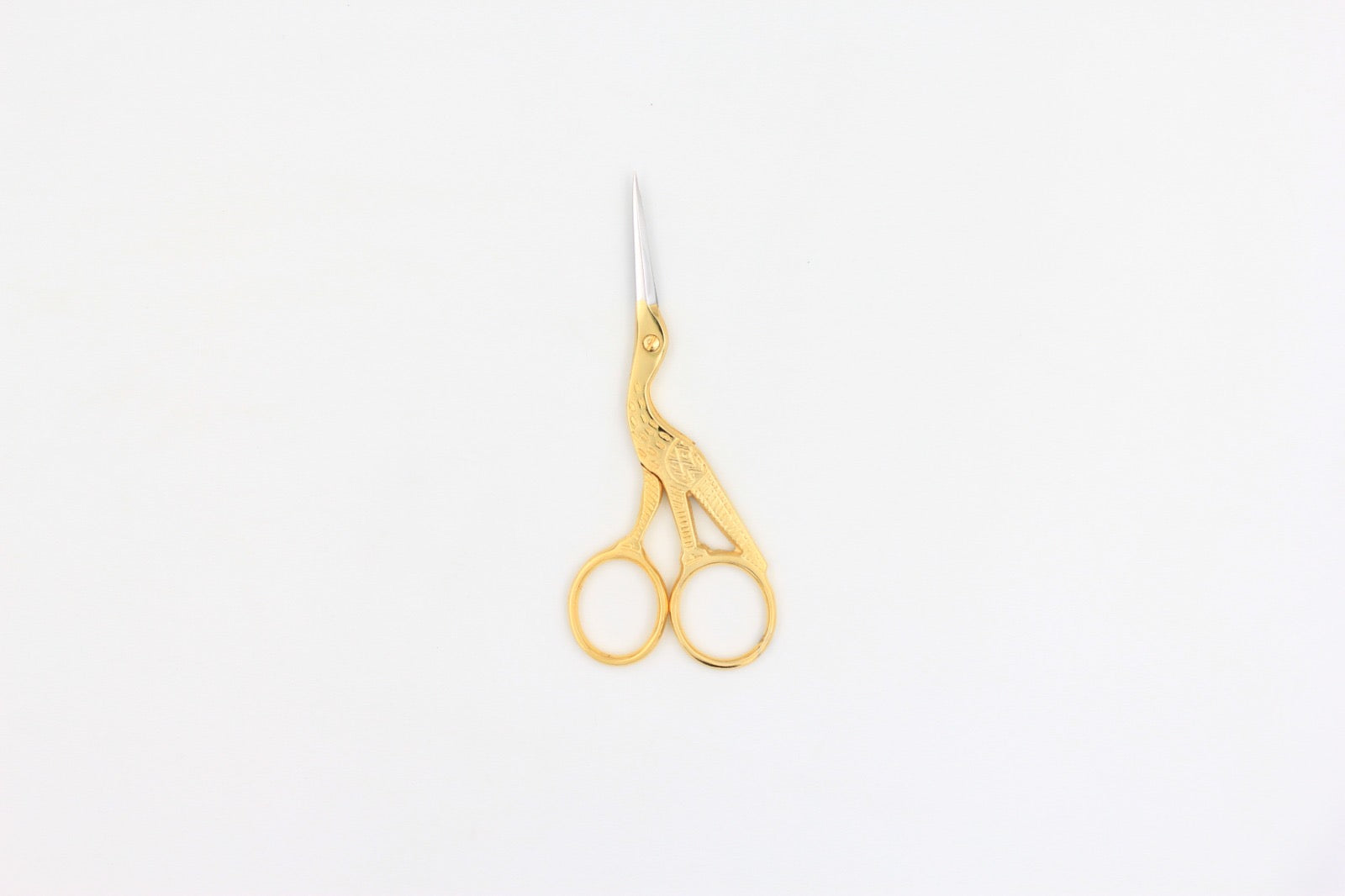 Professional Stork Cuticle Scissors – Precision 3.5” Gold-Plated Crane Embroidery Scissors for Nails, Hangnails & Cuticles – Ultra-Fine Curved Tip Stainless Steel Grooming Tool for Salon & Home Use